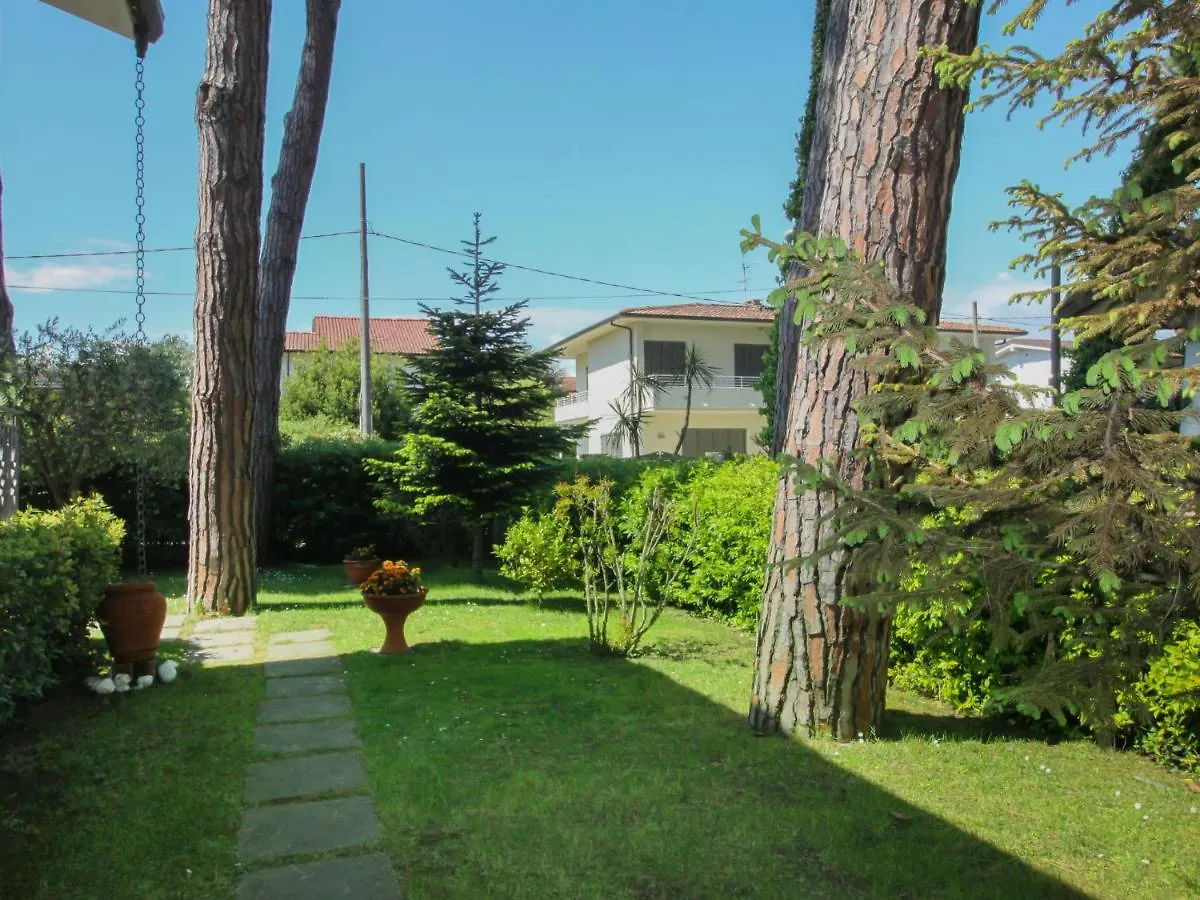 Holiday Home Patrizia By Interhome Marina di Pietrasanta Italien