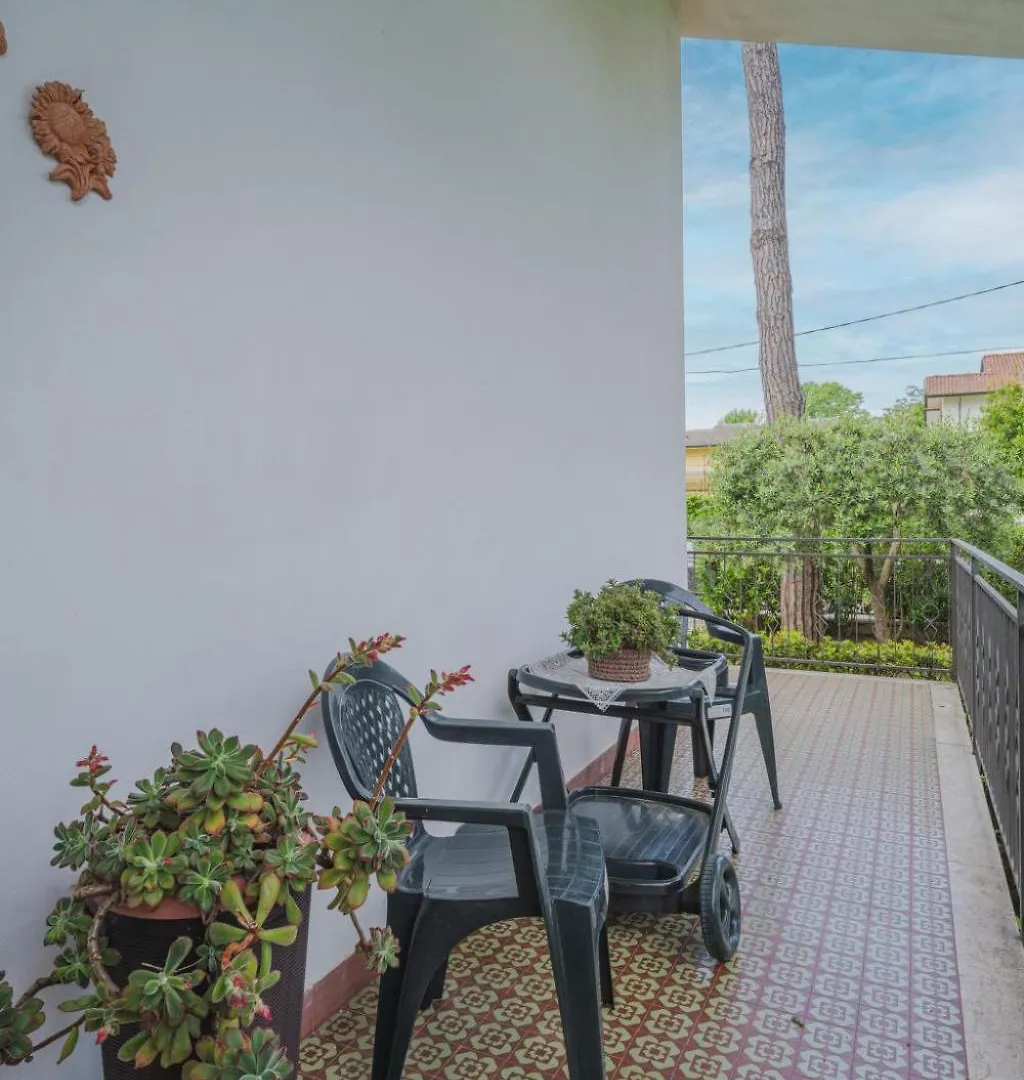 Holiday Home Patrizia By Interhome Marina di Pietrasanta
