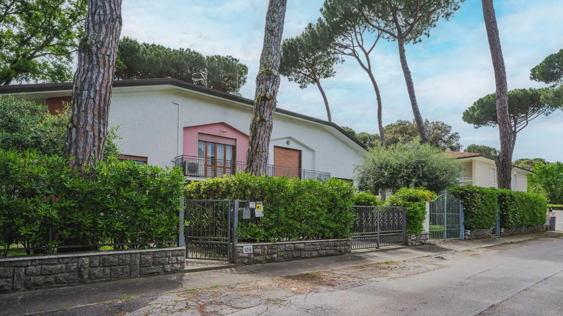 Holiday Home Patrizia By Interhome Marina di Pietrasanta